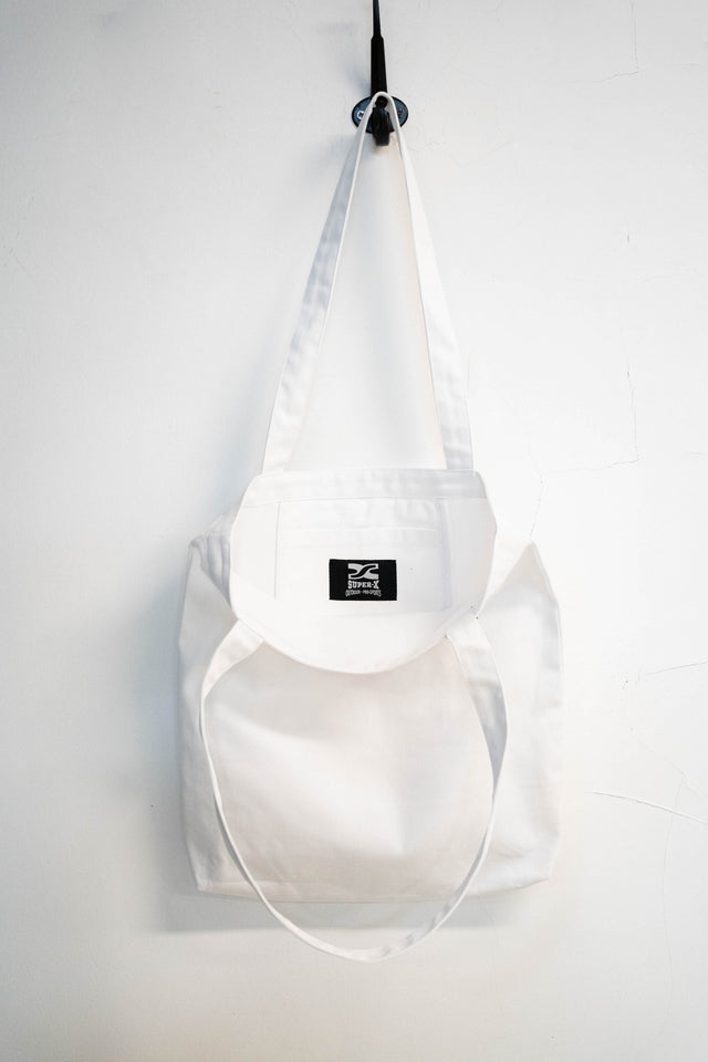 Two-tone tote bag